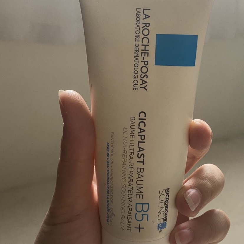 Cicaplast Baume B5 Plus imgfdn-fdd5f860-c3c7-490d-bbc7-f5bbffc28ebb