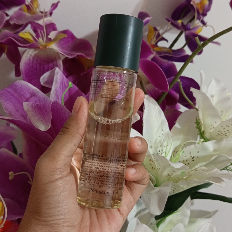Calming Deep Moisture Toner imgfdn-d5b1f885-f737-4e0d-8050-f0bd2a3154f6