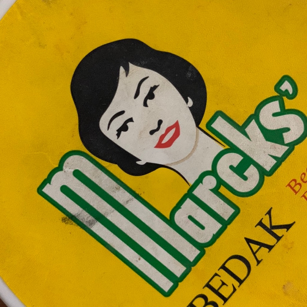 Bedak Beauty Powder - Creme imgfdn-f3075b58-2c1f-4b98-be31-b75afc8b8c61