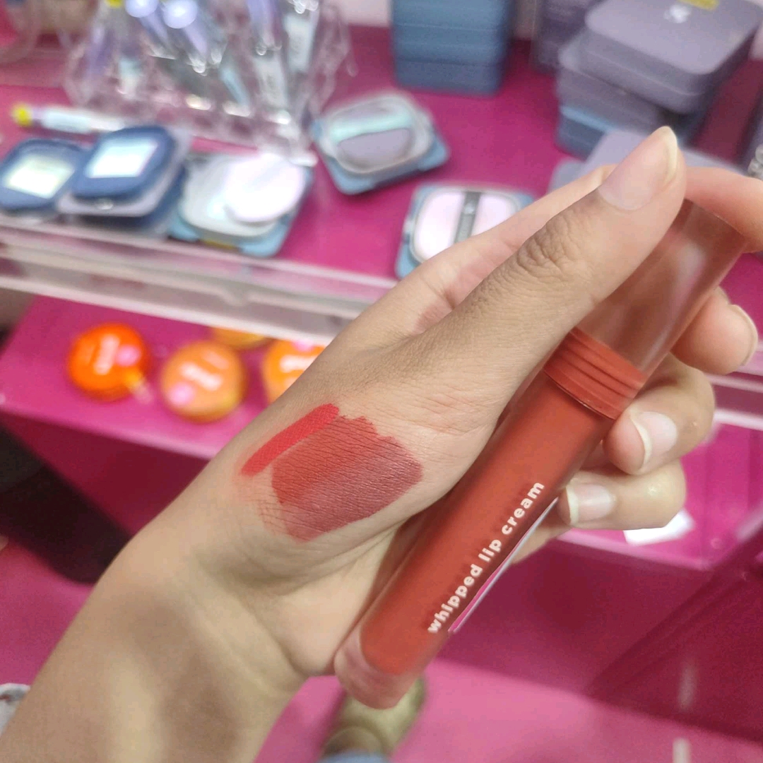 Whipped Lip Cream - #07 Lucky Charm imgfdn-0e829cff-b7f8-4e30-afe9-32376080c057
