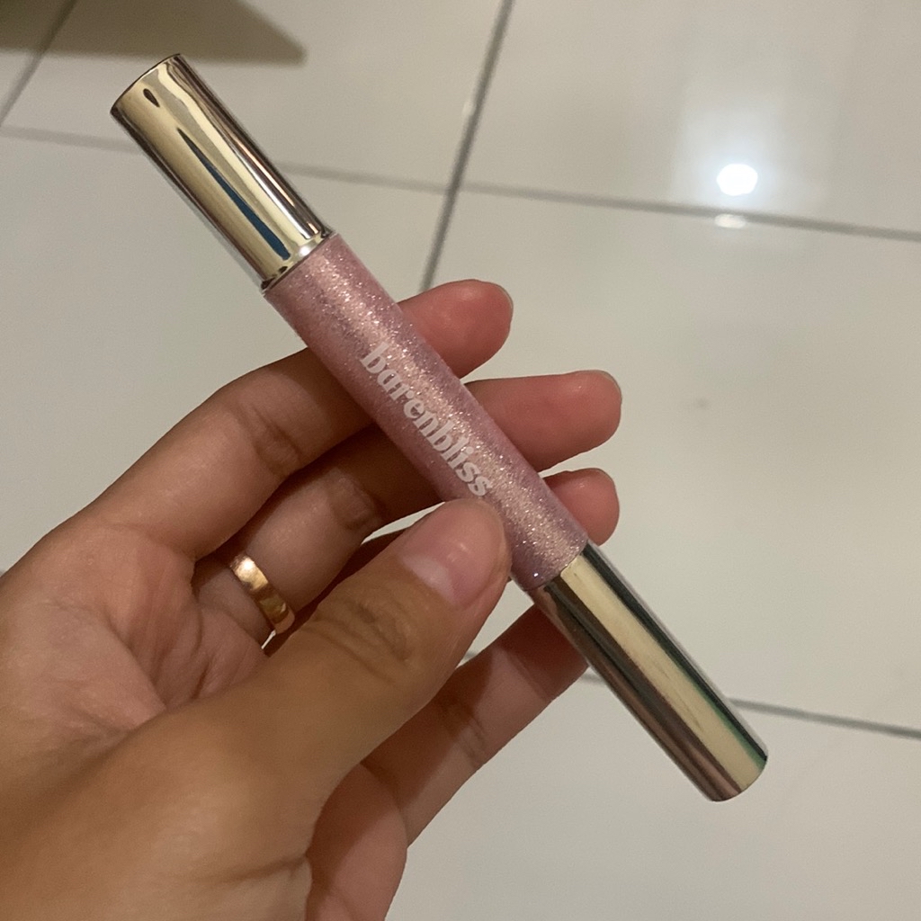 StarGlazing Steel Lipcerin -  018 Milky Way imgfdn-55dcbc36-fb6f-4bc5-8973-36d97dc906b2