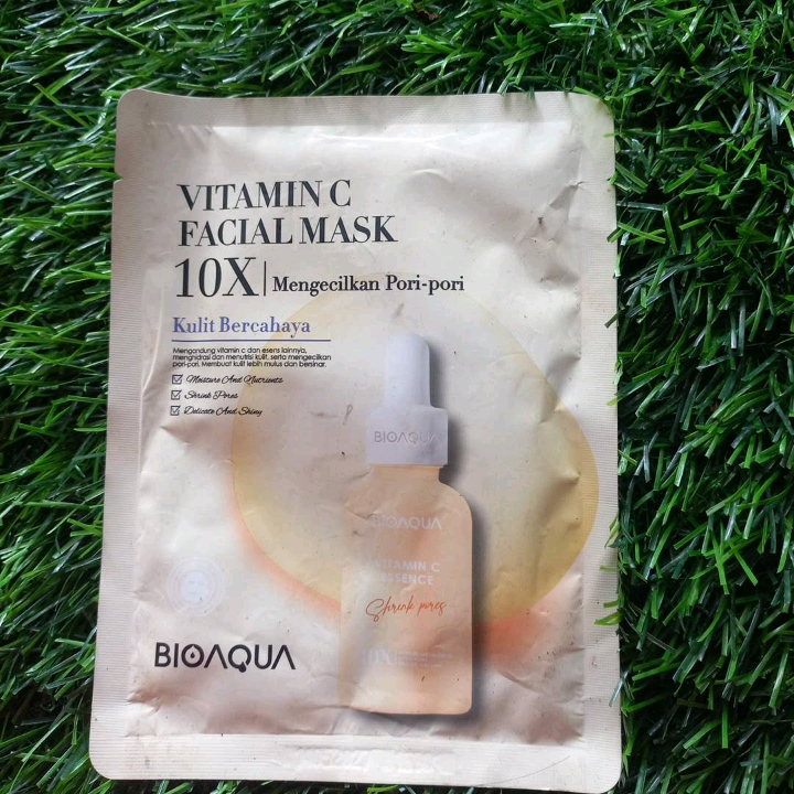 Essence & Facial Mask 10X - Vitamin C Whitening imgfdn-8545f0c2-98f9-4309-a927-8e4552630a67