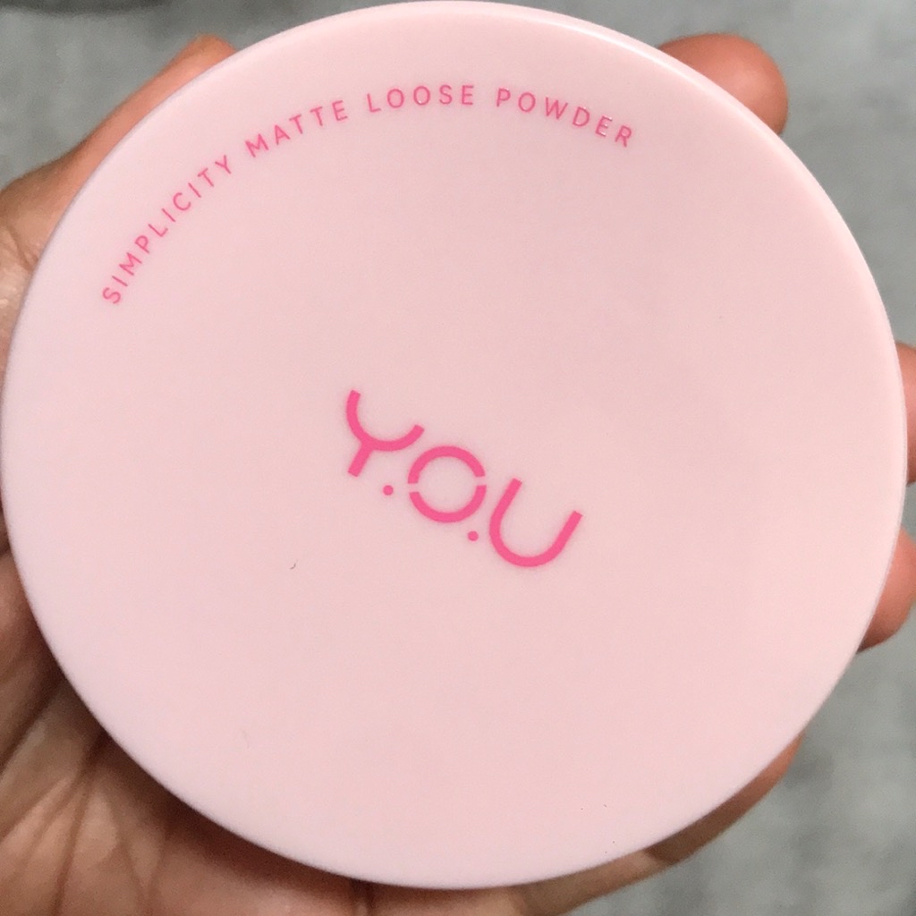 Simplicity Perfect Matte Loose Powder - Classic Ivory imgfdn-f58cc59f-a688-44e2-a4df-e90b306a6401