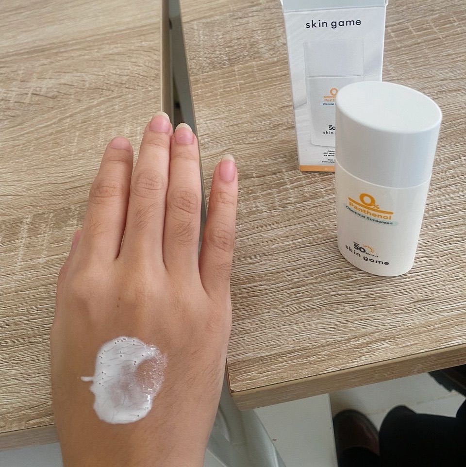 Panthenol Chemical Sunscreen SPF 50 PA++++ imgfdn-c836f1c8-fc44-4df4-a41c-482a68422ec1