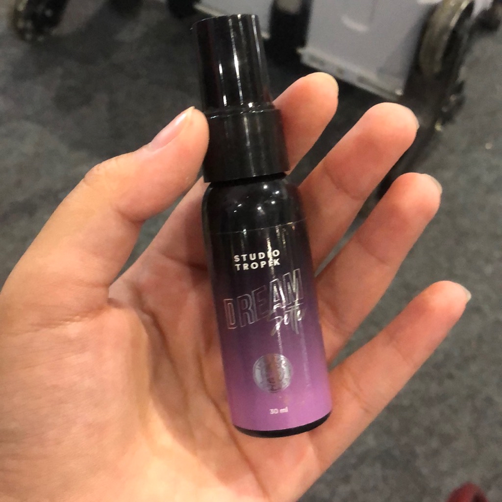 DreamSetter: Make-up Setting Spray with Pollution Protection - Reformulation in February 2023 imgfdn-422b07d6-76f9-48da-83ae-1c969123419c