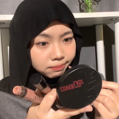 Coverlast Cushion - 31W Beige imgfdn-107035d8-7fb9-449e-b13d-f017cf2345c5