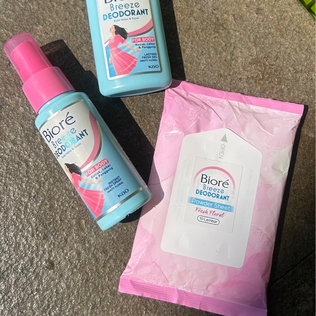 Breeze Deodorant Instant Fresh Spray - Minty Floral imgfdn-1e0dc27f-f184-49fb-91e6-980dde1c95f6