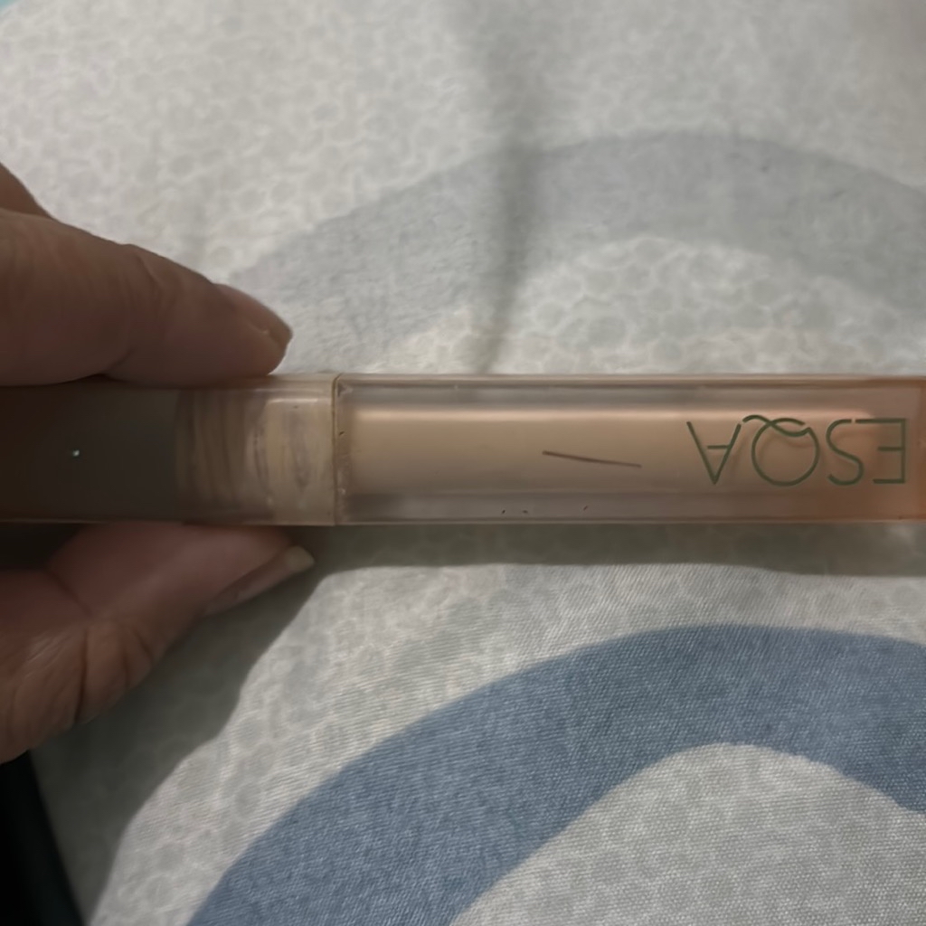 Minimalist Serum Concealer - Vanilla imgfdn-a9eb77d9-f4ce-4ddc-9a97-1b5f226f4d26