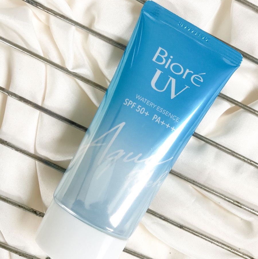 UV Aqua Rich Watery Essence SPF 50+ PA++++ imgfdn-d9e61e58-84c6-411b-aa5d-d2b66a79775e