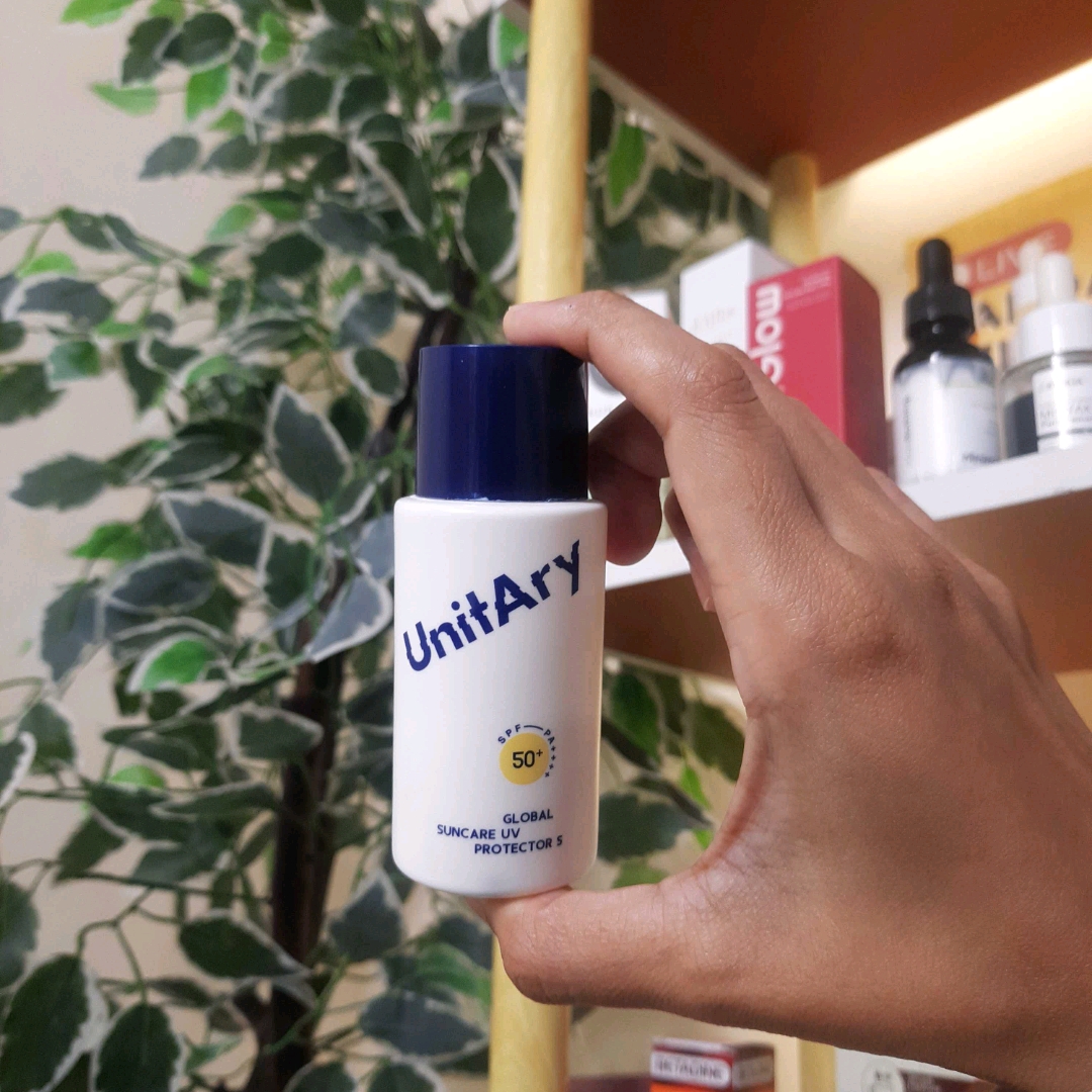 Global Suncare Sunscreen UV Protector SPF 50+ PA++++ imgfdn-2eba0fc8-a3ec-4ac9-819a-dc66351fcdb7