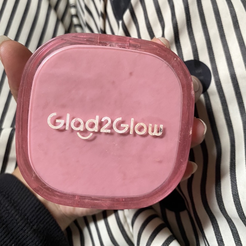 The Realest Lightweight Powder Foundation - Caramel imgfdn-222ecf00-1443-4d01-a6aa-17fd82185ce9