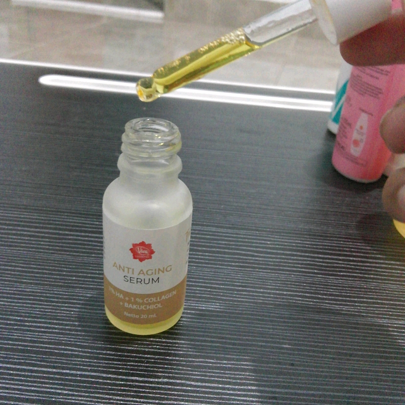 Anti Aging Serum imgfdn-b993ab69-c0a5-4914-ab5b-599cad3da1ff