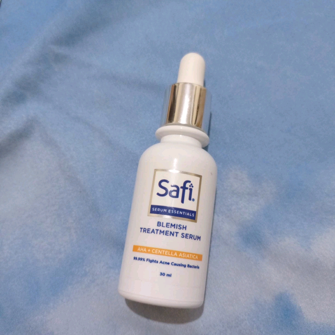 Serum Essentials imgfdn-8f963077-1258-41c5-9a7d-576dcfac0955