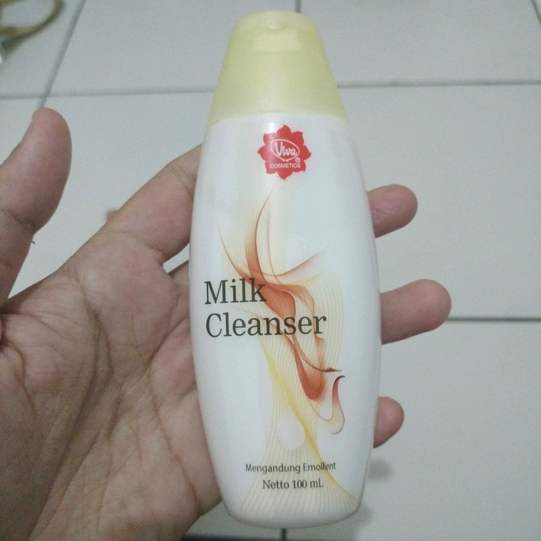 Milk Cleanser - Original imgfdn-1c4e509f-a4b1-470f-9b64-66a295f38c09