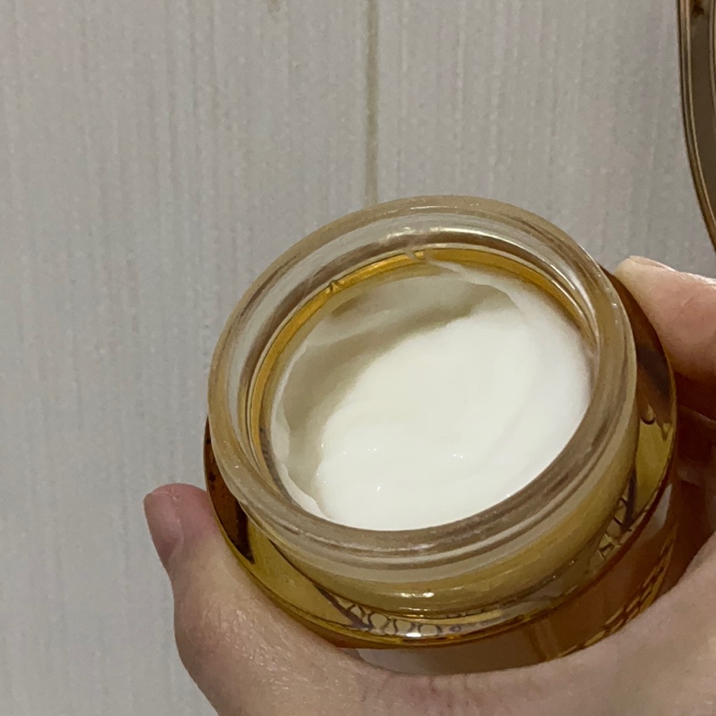 Caviar Gold Firming Cream imgfdn-eab01efa-5726-470d-a452-a9b942cb9b35
