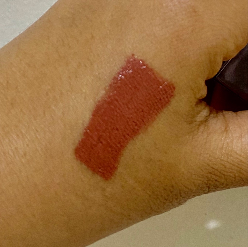 Powerstay Glazed Lock Lip Pigment - D01 Lover imgfdn-cb20a731-4671-46ae-850d-f7ccaea3ab28