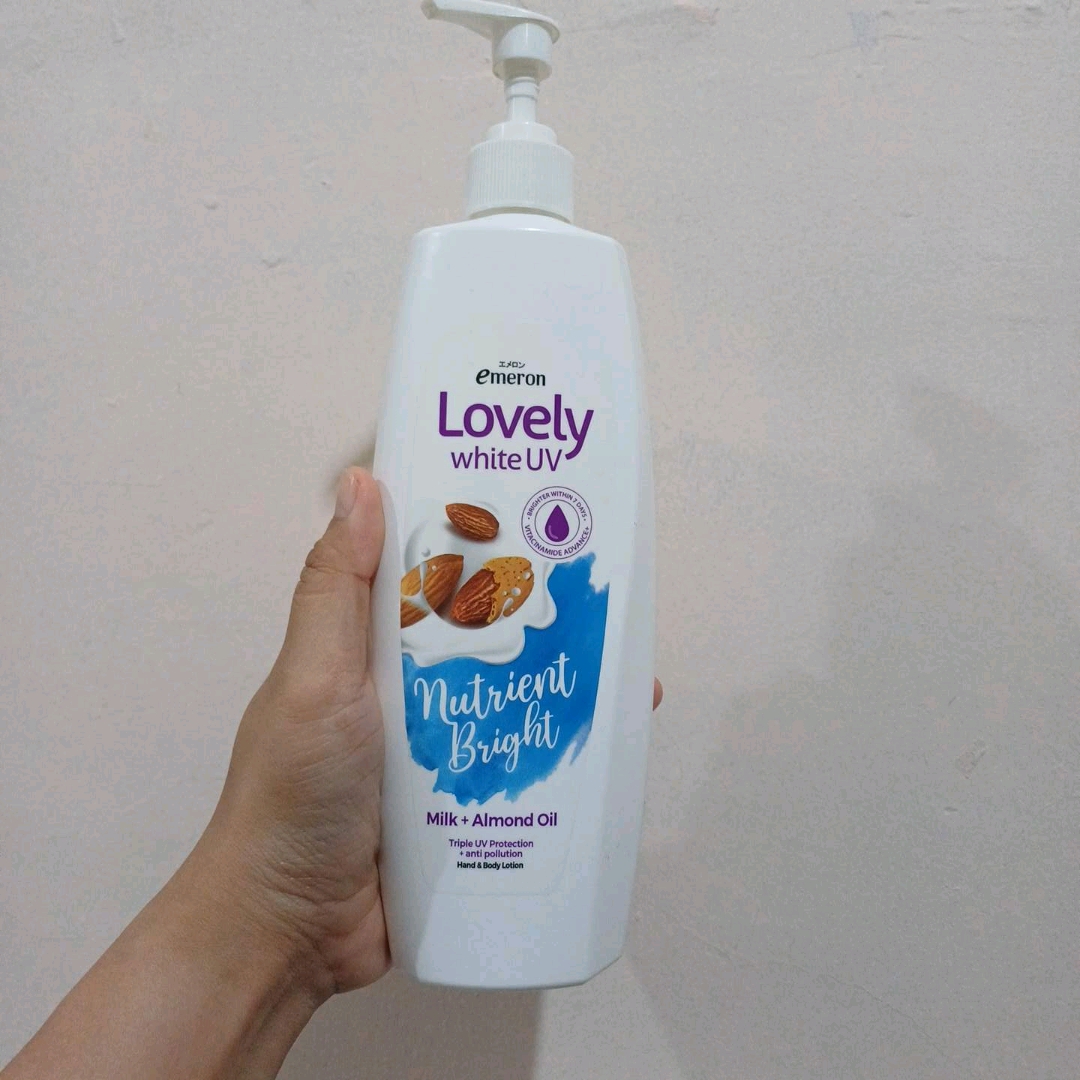 Lovely White UV - Nutrient Bright imgfdn-731711f0-165a-430d-8f1d-9798c21be99a