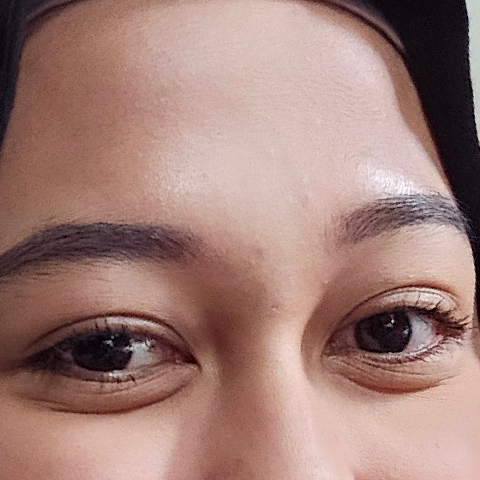 Dream Lash Serum Mascara - Dual-Ended Mascara Length & Volume imgfdn-e8391585-4e03-44c3-82f9-31d4a3b3f0a3