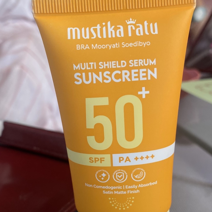 Sunscreen Multi Shield Serum SPF 50+ PA++++ imgfdn-afb1690e-2ad5-405f-8714-240f8a912e83