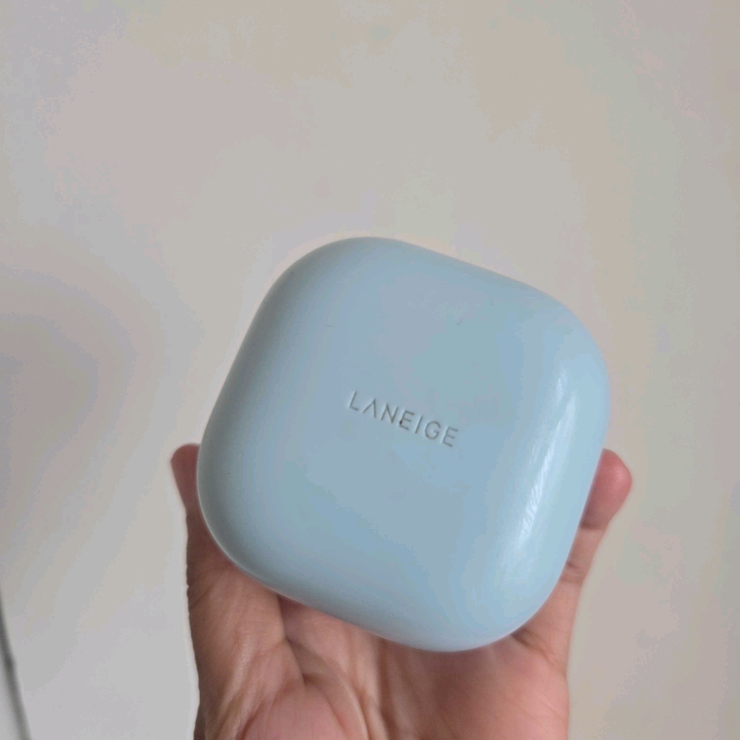 Water Bank Blue Hyaluronic Cream Dry imgfdn-ad897eed-0469-43c6-936b-6b07d6070f26