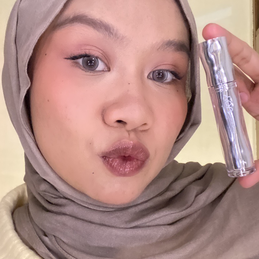 Cloud Paint Glassy Glow Lip Tint - G02 Starry Pink imgfdn-230539e9-14f0-4ba9-9408-89f3ef4820d0