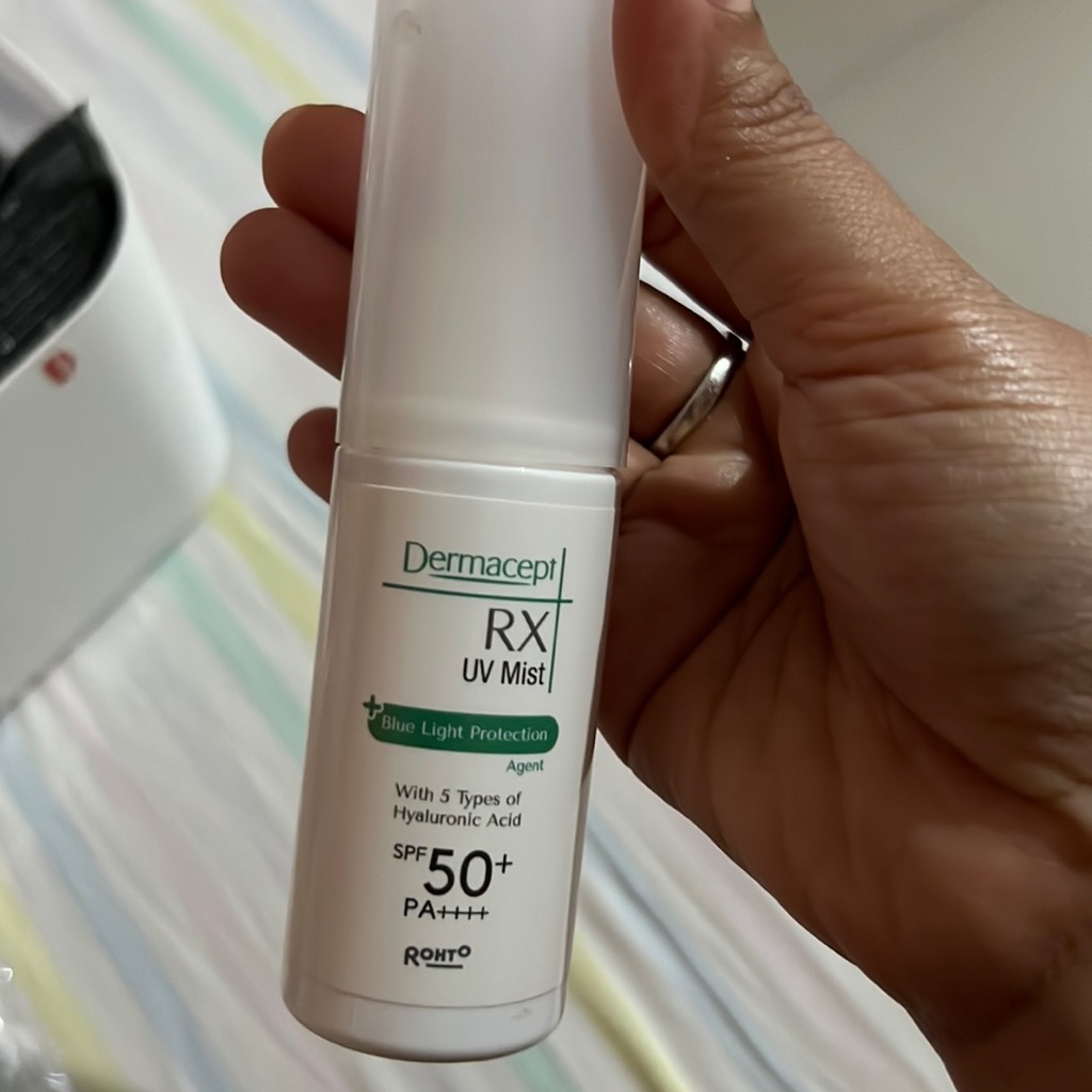 UV Mist SPF 50 + PA ++++ imgfdn-53204451-2be3-4179-9aa5-8b7f909be502
