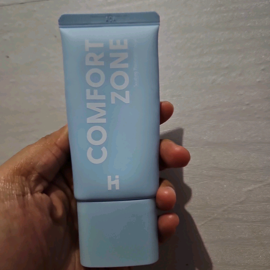 Comfort Zone Soothing Moisturizer imgfdn-dfd78fd4-73c3-4dc5-8b8c-fc555a6357e0