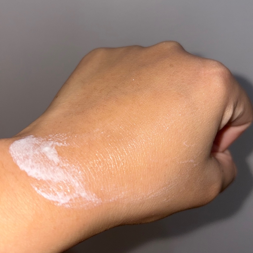 UV Aqua Protect Lotion  imgfdn-57e79f99-6e09-4263-9ee7-1c8728d480ba