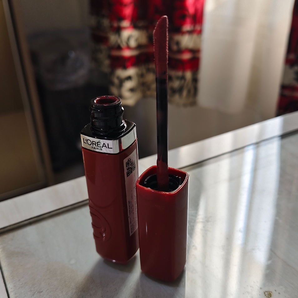 Infallible Laque Resistance - 601 Worth It imgfdn-5ad431db-cdb4-45fb-b7a8-f09cb95936d5