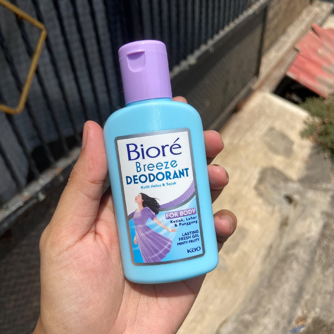 Breeze Deodorant Lasting Fresh Gel - Minty Fruity imgfdn-44e3b3aa-4b2c-4c89-91f4-ed7cf0b6e6db