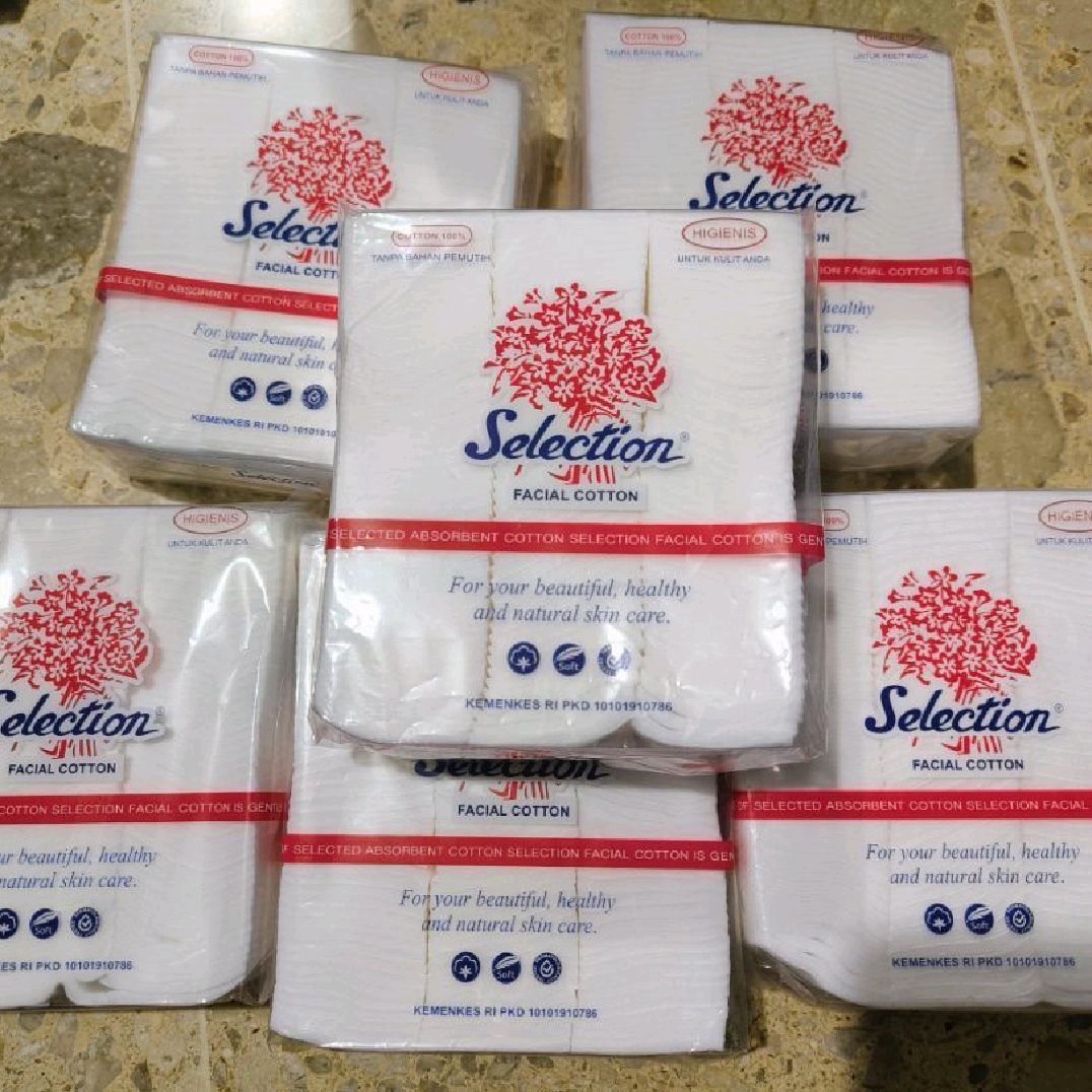 Facial Cotton imgfdn-bf4020d2-db70-44c8-80b3-b3c5690c113f