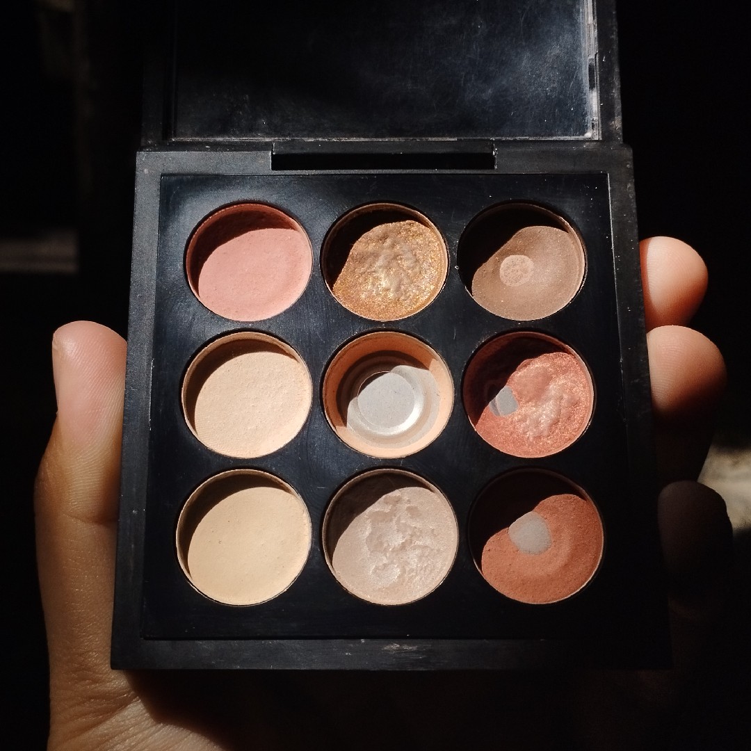 9 Colors Eyeshadow - #02 imgfdn-ed3c20ac-2f95-45d0-88d7-40ddaf4cee0d