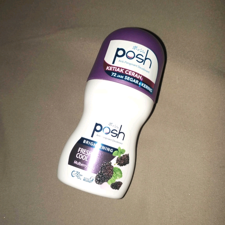 Anti-Perspirant Deodorant - Brightening Fresh Cool imgfdn-1d54a9b8-7ac2-4bd2-836a-2c2f4c17c71d