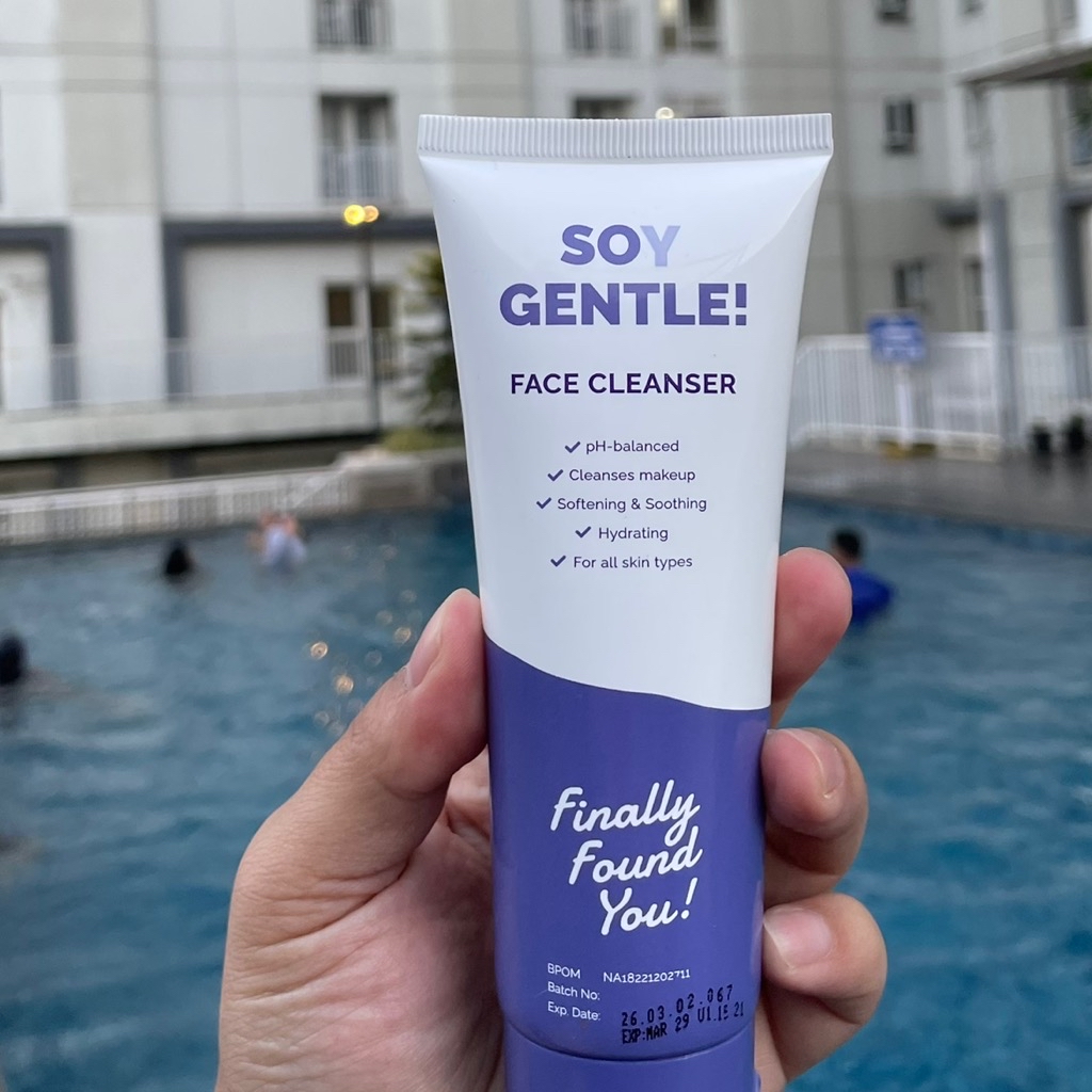 SOY GENTLE! Face Cleanser imgfdn-504aa7d3-2b5a-4d16-8a26-ead7c3ea6515