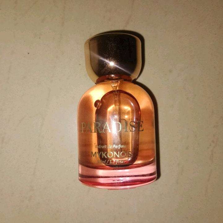 Paradise EDP imgfdn-1ba2a1d4-e38e-4e40-b17f-013b03bc086f