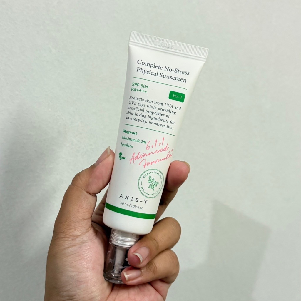 Complete No-Stress Physical Sunscreen imgfdn-44ab8ac7-fca6-46ca-9162-e7a0c68b6e9b