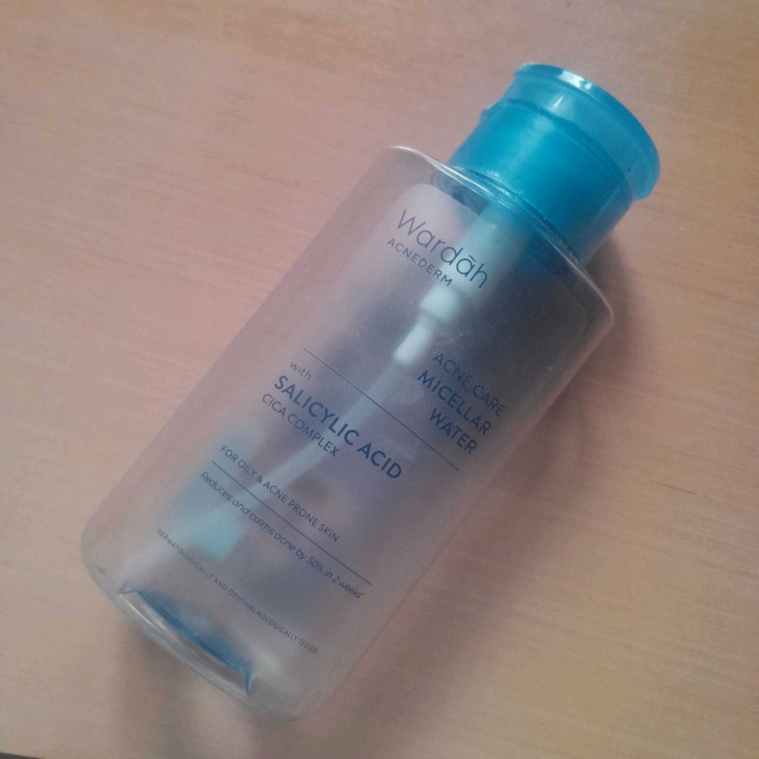 Acnederm Acne Care Micellar Water imgfdn-496150d0-e686-450c-82d1-f92afd8ae308