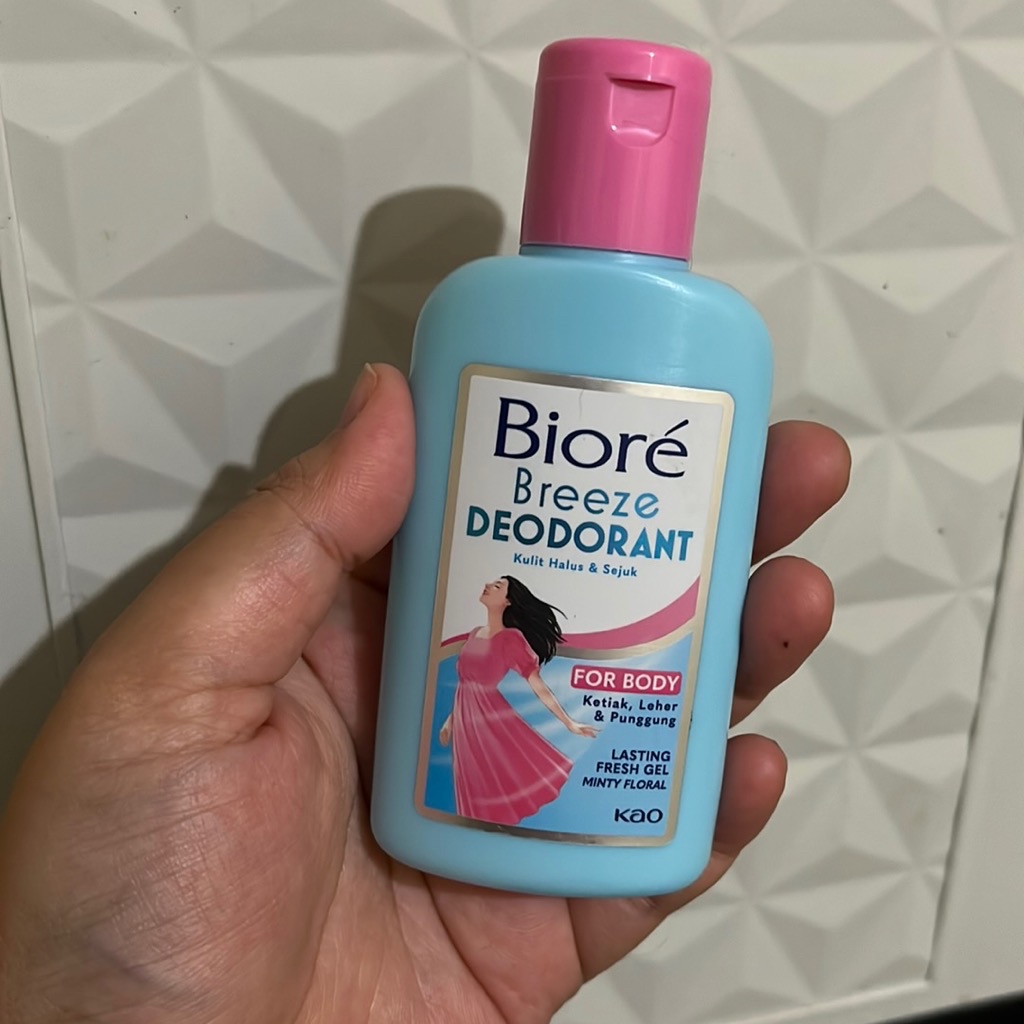 Breeze Deodorant Lasting Fresh Gel - Minty Floral imgfdn-99de1063-50a1-43a0-969e-80ffc03676bb