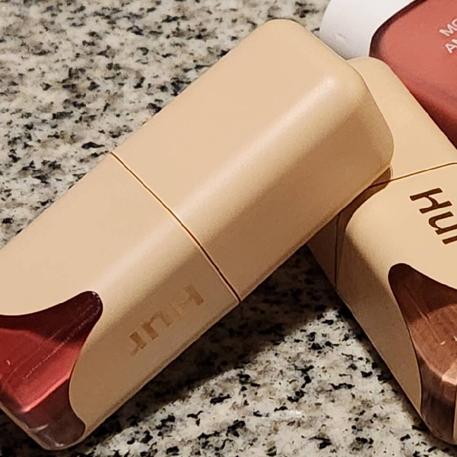 Glowy Ampoule Tint  - 03 Dawn Pink imgfdn-145b1dae-84eb-4d69-a901-5b89124e6a1e