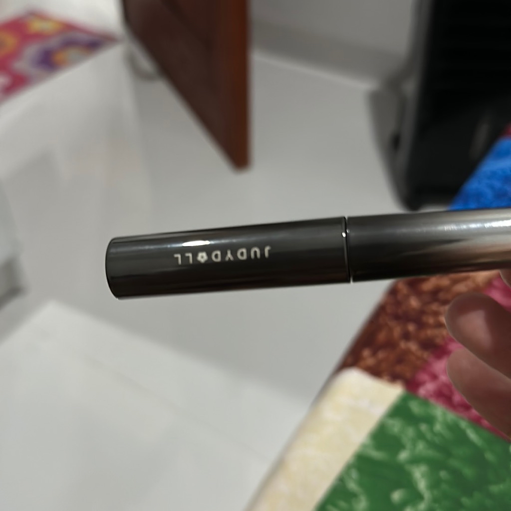 Fine Curling Mascara - 02 Brown imgfdn-3075e377-f933-4e7b-ab42-106fa2b0ee14
