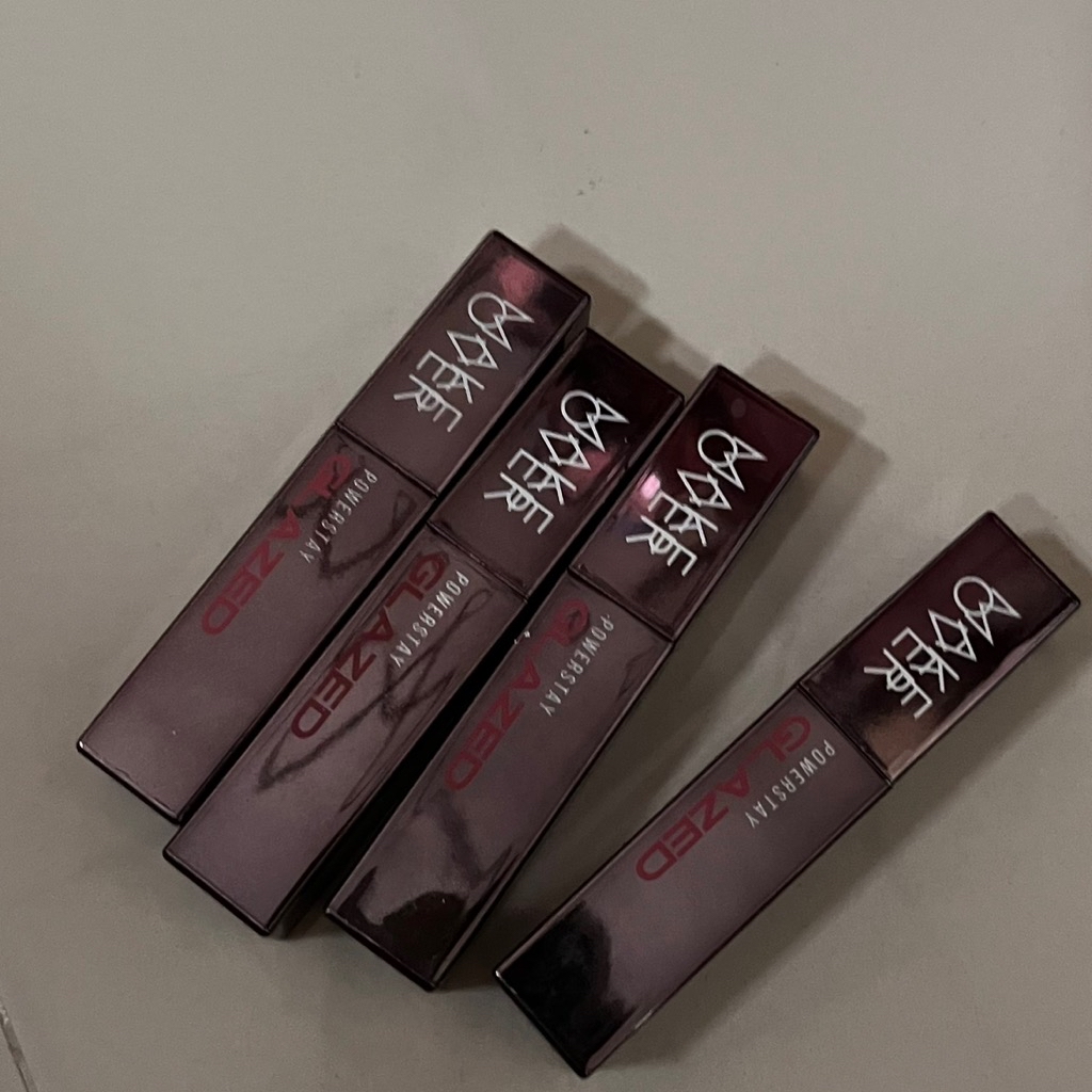 Powerstay Glazed Lock Lip Pigment - D16 California imgfdn-307864c4-e39f-4008-99e6-65191cf11907