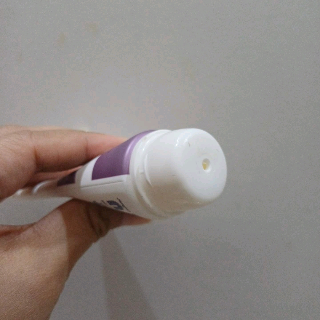 Deodorant Dry Serum - 3% Niacinamide + 10x Collagen imgfdn-37fcaa1e-a4e2-4d24-a875-e477f4912950