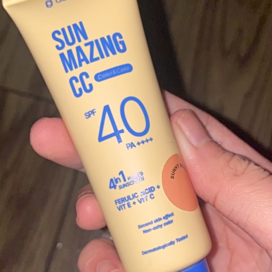 Sunmazing CC Tinted Sunscreen SPF 40 PA++++ - Sunny Beige imgfdn-c8d350d8-7da0-4881-aa2d-f597b63571a0