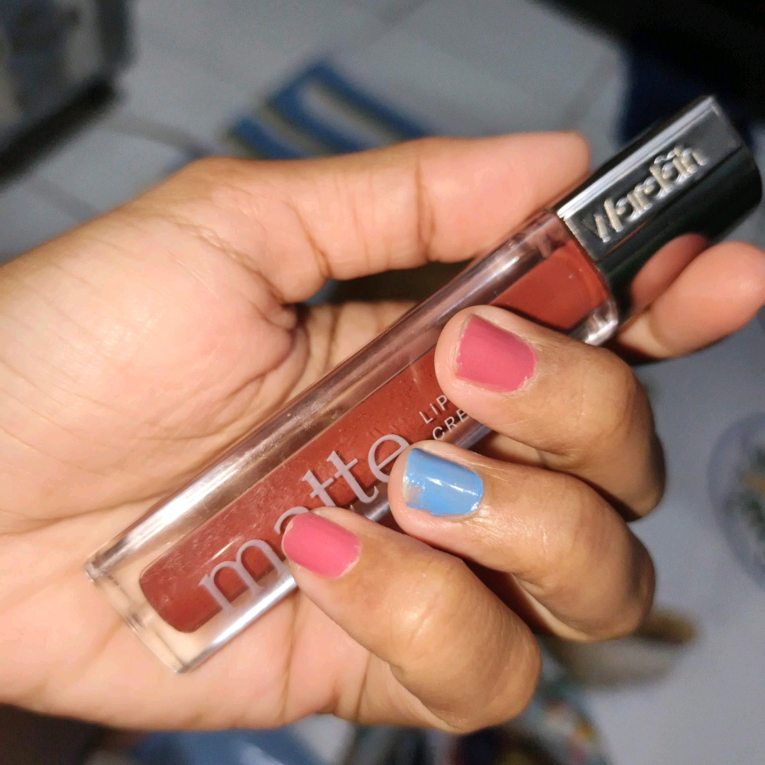 Exclusive Matte Lip Cream - 28 Teddy Brown imgfdn-3d04f204-4b9f-4332-b183-afb10088c320