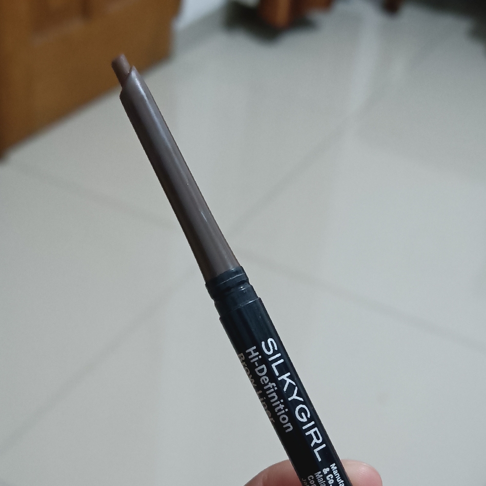 Hi-Definition Brow Liner - 02 Dark Brown imgfdn-9d590e6d-ab4e-44db-b214-6c32cde02466
