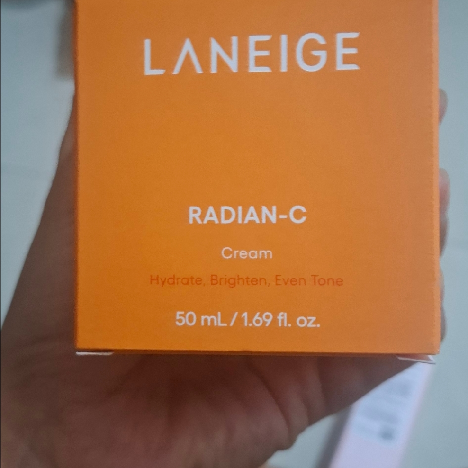 Radian-C Cream imgfdn-7f5d4474-b39a-4d0e-a3f4-2fd70bfb1223