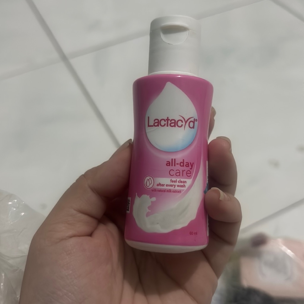 Feminine Hygiene - All Day Care imgfdn-96265c7e-54c8-4cff-8a52-7bf1a1b69b4d