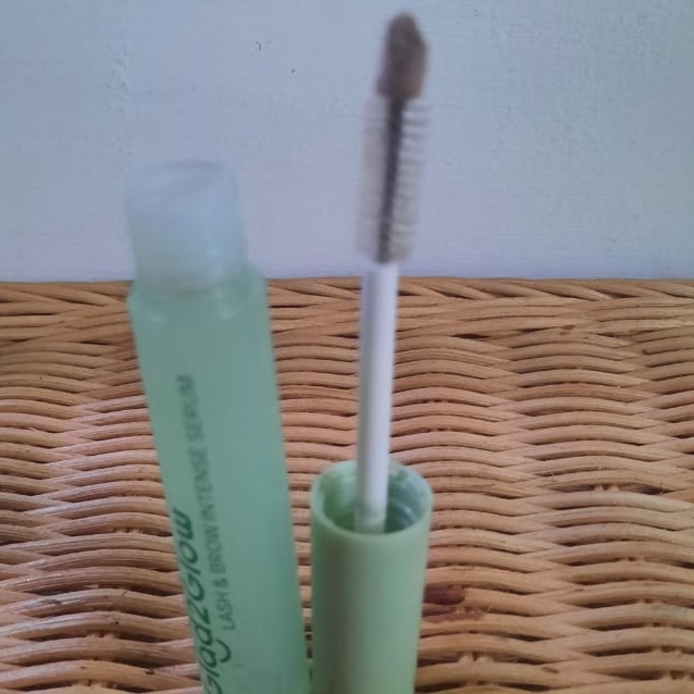 Lash & Brow Intense Serum imgfdn-26b83bca-8aad-4ef2-8c8c-4cf4e47db870
