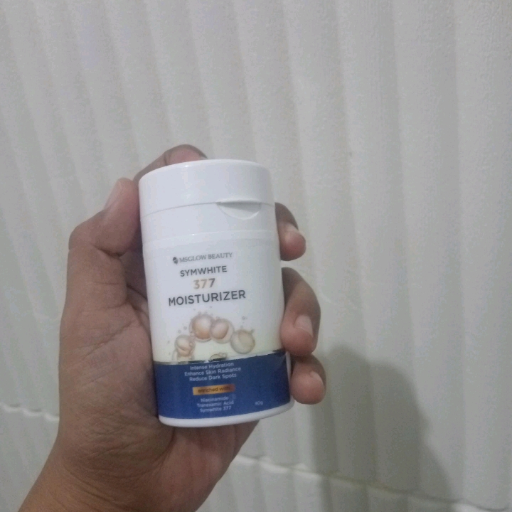Symwhite 377 Moisturizer imgfdn-12cee7cf-d407-4fa5-a85a-7df13ef1e768