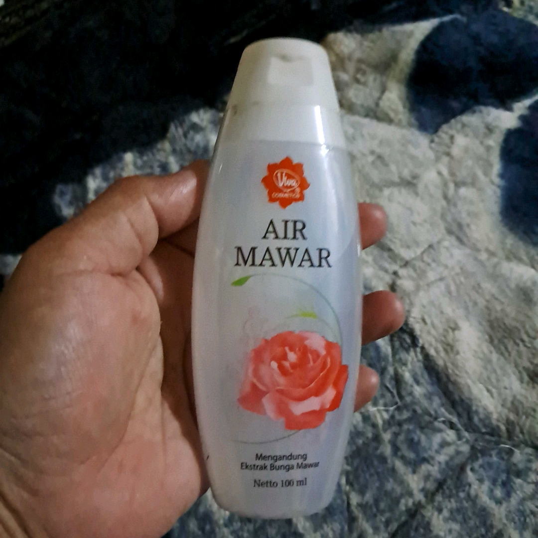 Air Mawar imgfdn-7ae46eca-c56e-4c1b-b8c0-032331217d21